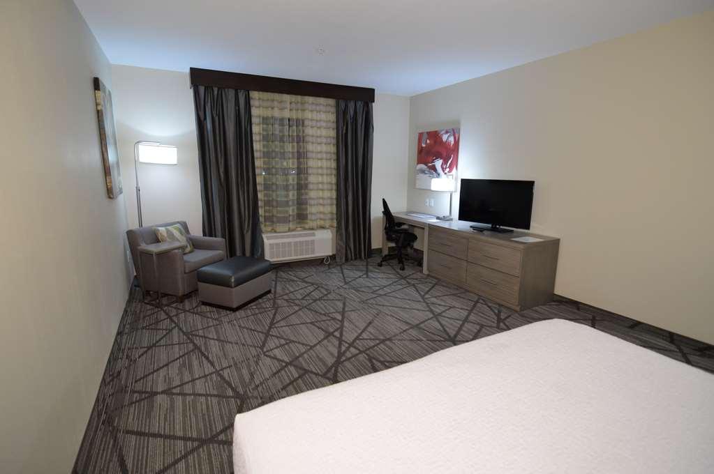 Comfort Inn & Suites I-45 North - Iah Houston Room photo