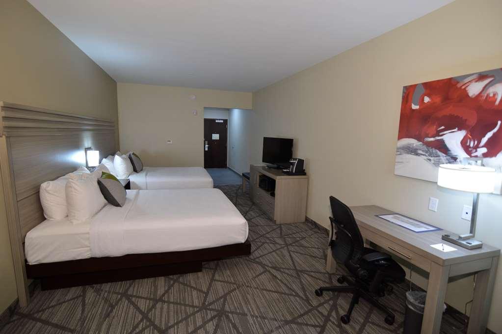 Comfort Inn & Suites I-45 North - Iah Houston Room photo